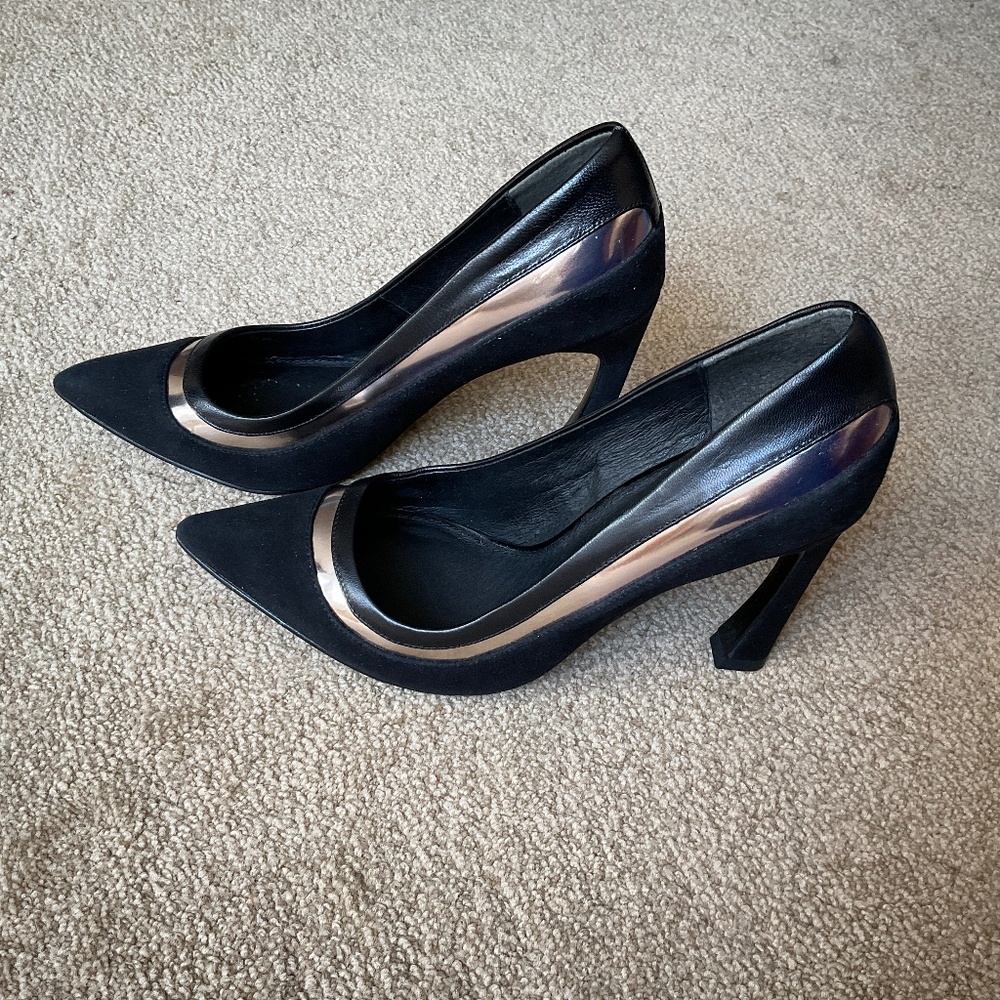 Adrianna Papell woman’s dresses shoes